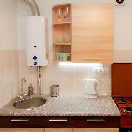 Apartment On Soborniy 85 Oleksandriia Exterior photo