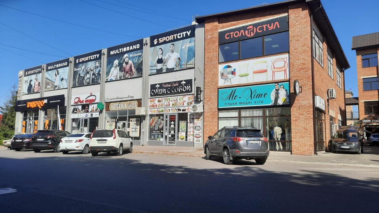 On Soborniy 85 Апартаменты